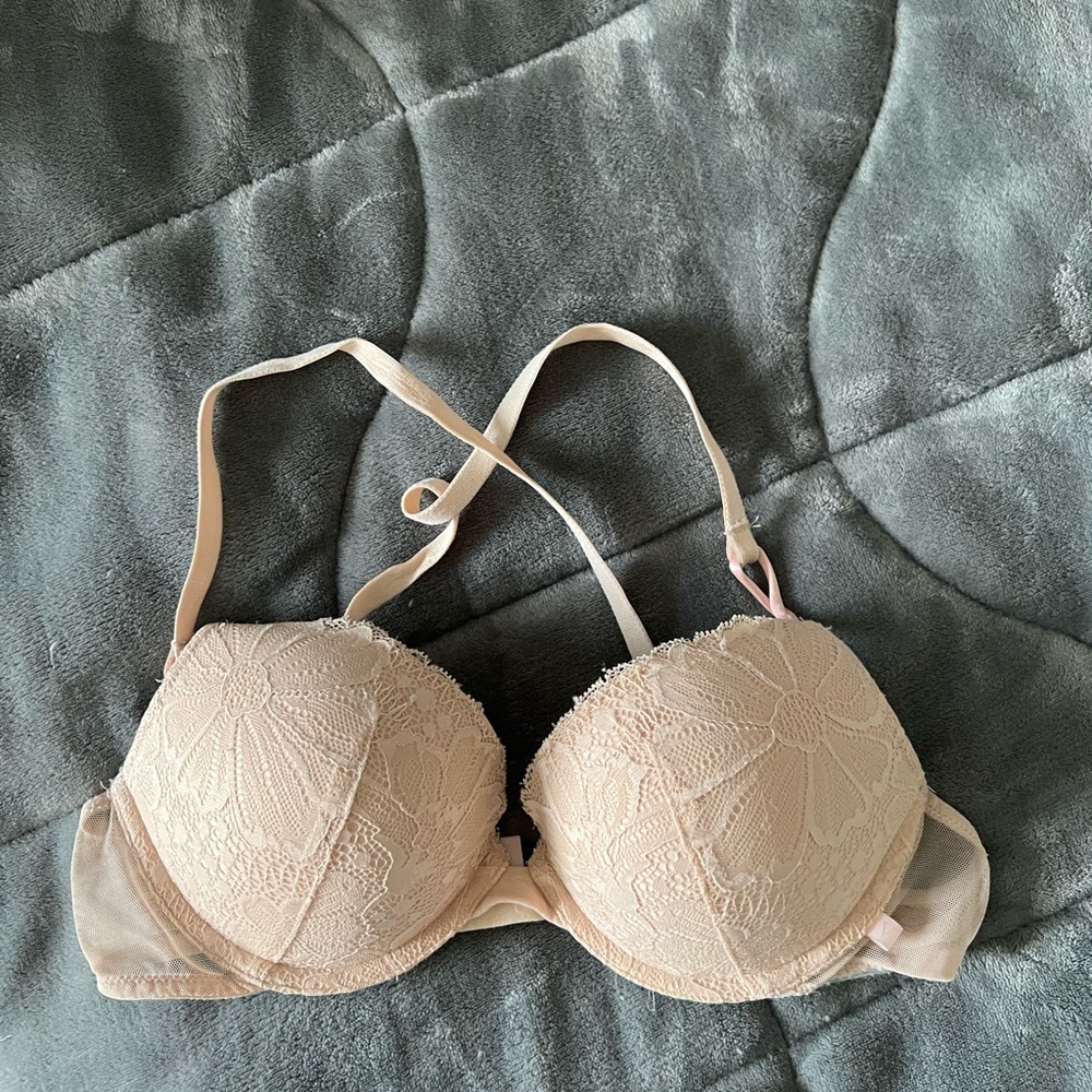 Tan Victorias Secret 36B push-up bra